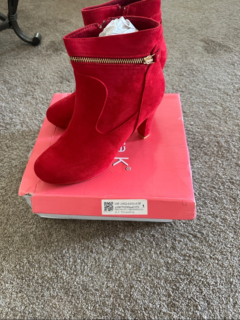 NIB Allegra K Red Suede Ankle Booties with Gold Zip Accent